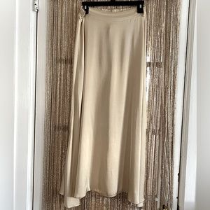 Suzy D Wardine Satin Full Drop Hem Skirt